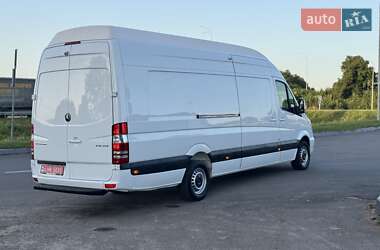 Грузовой фургон Mercedes-Benz Sprinter 2017 в 