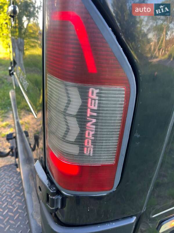 Мікроавтобус Mercedes-Benz Sprinter 2005 в Одесі фото 4 Мікроавтобус Mercedes-Benz Sprinter 2005 в Одесі