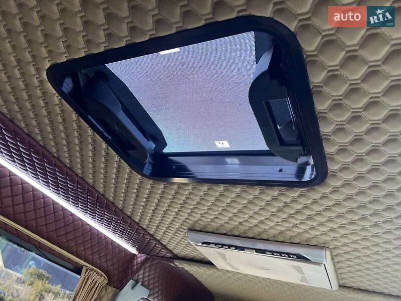 Мікроавтобус Mercedes-Benz Sprinter 2005 в Одесі фото 16 Мікроавтобус Mercedes-Benz Sprinter 2005 в Одесі