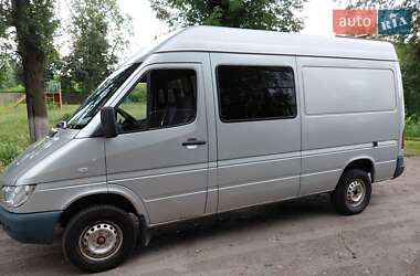 Грузовой фургон Mercedes-Benz Sprinter 2004 в 