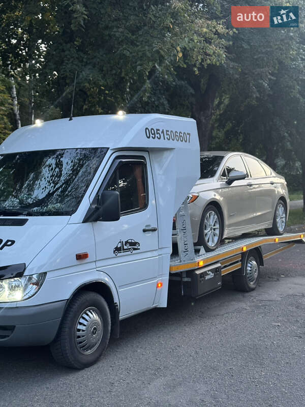 Автовоз Mercedes-Benz Sprinter 2006 в 