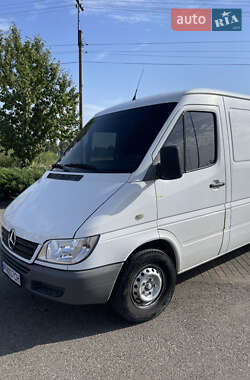 Грузовой фургон Mercedes-Benz Sprinter 2003 в  фото 5 Грузовой фургон Mercedes-Benz Sprinter 2003 в