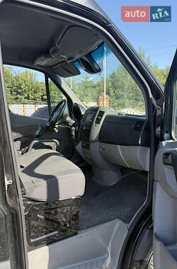 Грузовой фургон Mercedes-Benz Sprinter 2016 в 