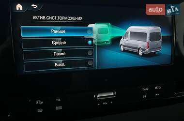 Грузовой фургон Mercedes-Benz Sprinter 2018 в 