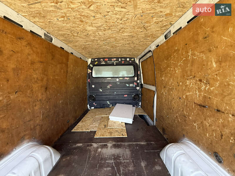 Грузовой фургон Mercedes-Benz Sprinter 2005 в Первомайске