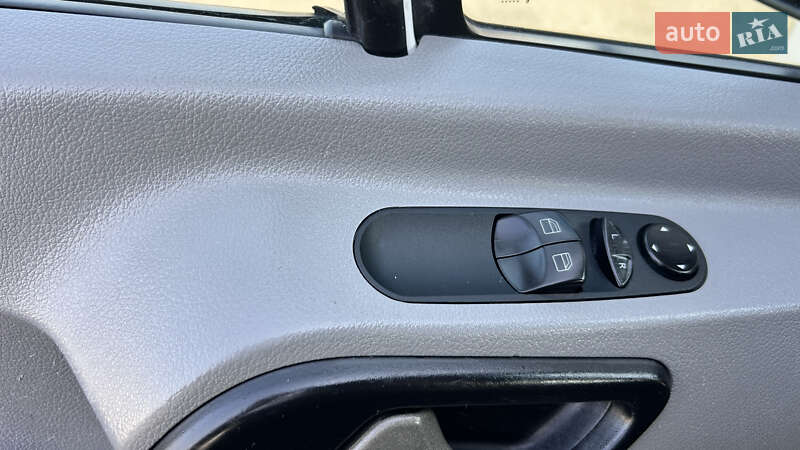 Грузовой фургон Mercedes-Benz Sprinter 2016 в Борисполе