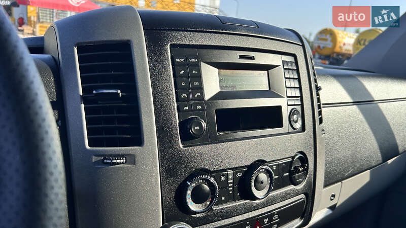 Грузовой фургон Mercedes-Benz Sprinter 2016 в Борисполе