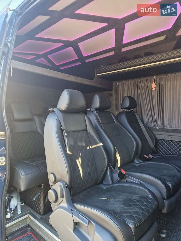 Мікроавтобус Mercedes-Benz Sprinter 2013 в Чернівцях
