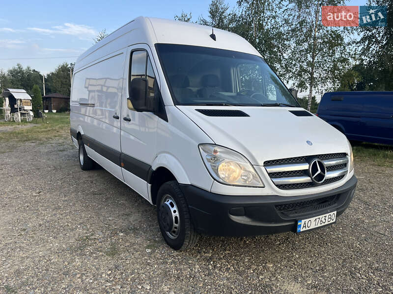 Грузовой фургон Mercedes-Benz Sprinter 2013 в Ивано-Франковске