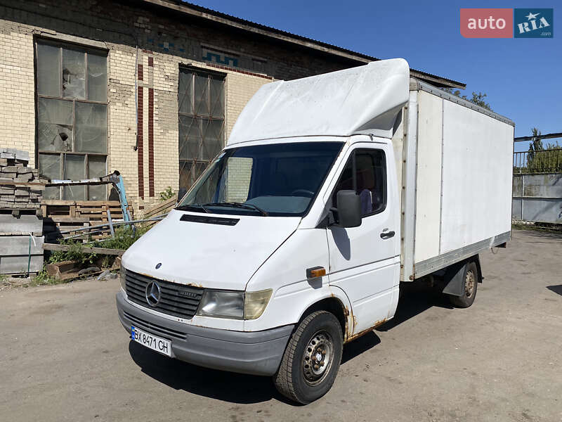 Грузовой фургон Mercedes-Benz Sprinter 1996 в Виннице