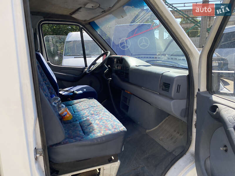 Грузовой фургон Mercedes-Benz Sprinter 1996 в Виннице