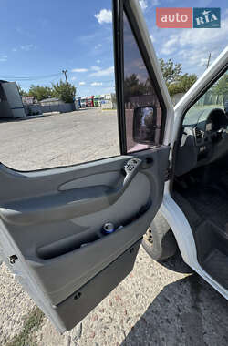 Грузовой фургон Mercedes-Benz Sprinter 2005 в 