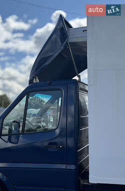 Грузовой фургон Mercedes-Benz Sprinter 2004 в 