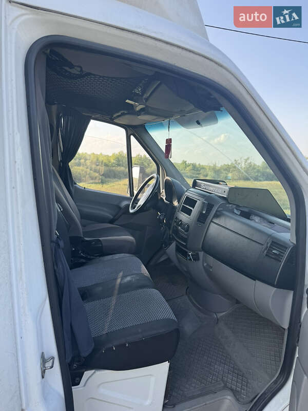 Тентований Mercedes-Benz Sprinter 2011 в Мукачевому