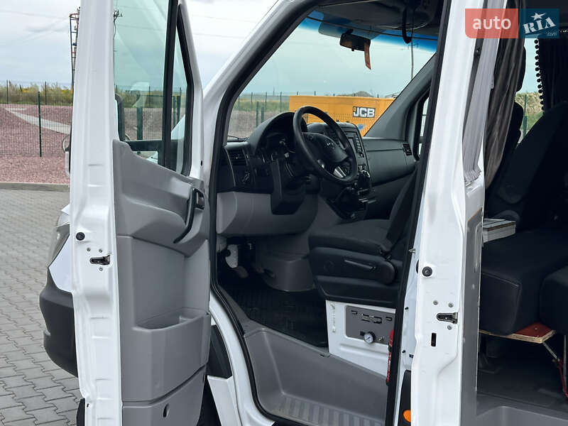 Автовоз Mercedes-Benz Sprinter 2015 в Броварах