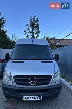 Грузовой фургон Mercedes-Benz Sprinter 2006 в 