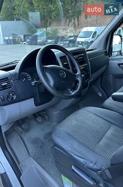 Грузовой фургон Mercedes-Benz Sprinter 2006 в 