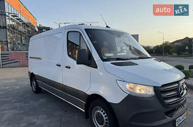 Грузовой фургон Mercedes-Benz Sprinter 2021 в 