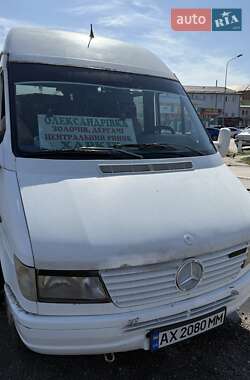 Приміський автобус Mercedes-Benz Sprinter 1999 в Харкові