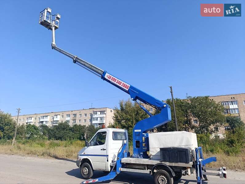 Автовышка Mercedes-Benz Sprinter 2000 в Луцке