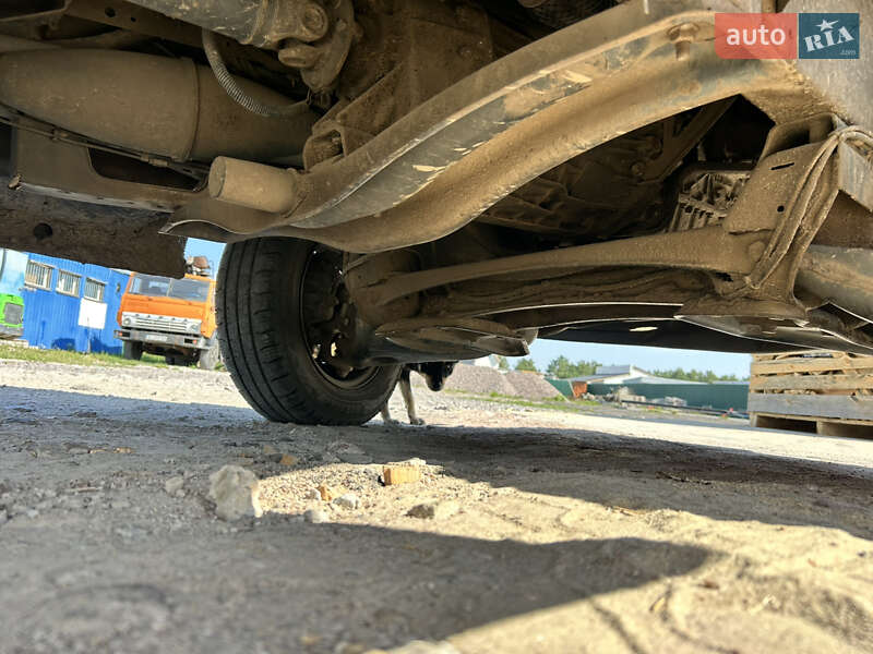 Тентованый Mercedes-Benz Sprinter 2004 в Киеве