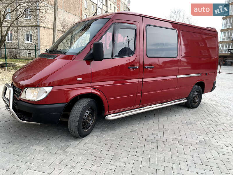 Микроавтобус Mercedes-Benz Sprinter 2004 в Калуше