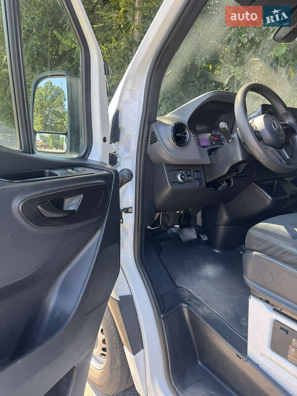 Вантажний фургон Mercedes-Benz Sprinter 2019 в Вінниці