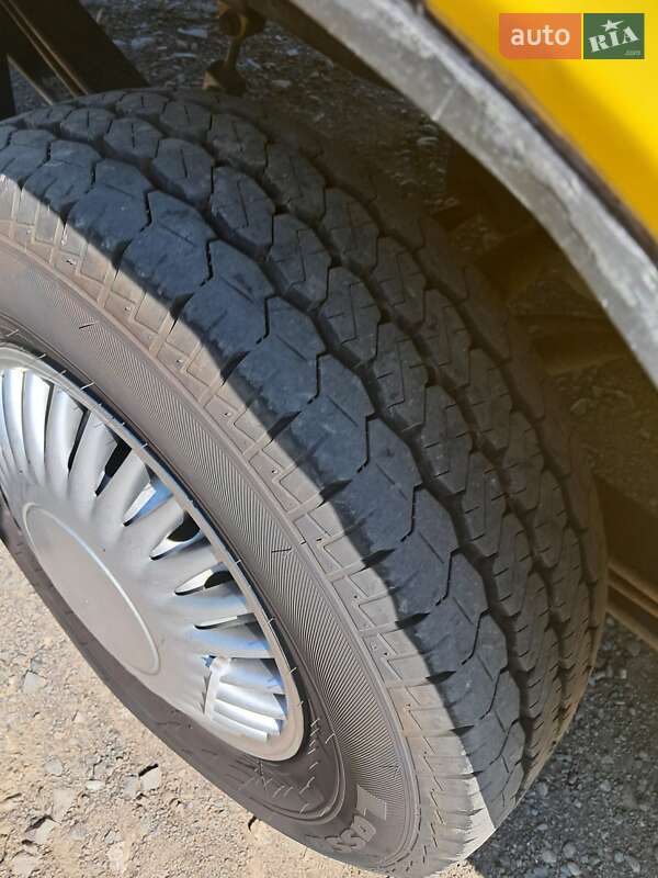 Микроавтобус Mercedes-Benz Sprinter 2003 в Хусте