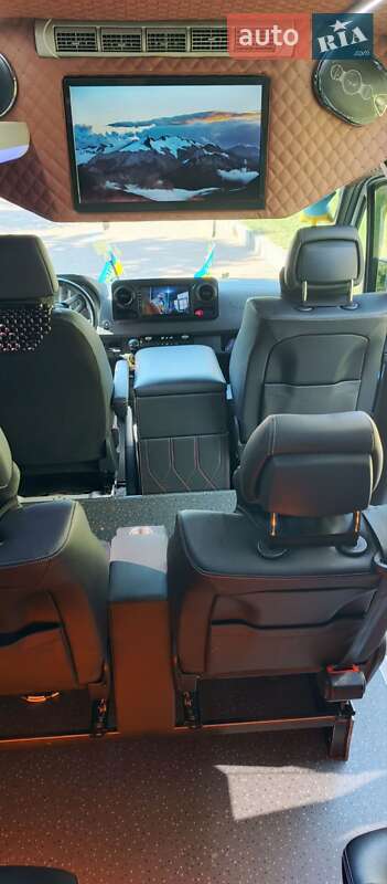 Мікроавтобус Mercedes-Benz Sprinter 2018 в Житомирі фото 9 Мікроавтобус Mercedes-Benz Sprinter 2018 в Житомирі