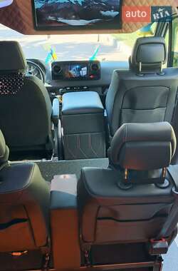 Микроавтобус Mercedes-Benz Sprinter 2018 в 