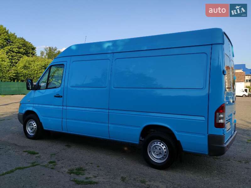 Грузовой фургон Mercedes-Benz Sprinter 2006 в Ровно