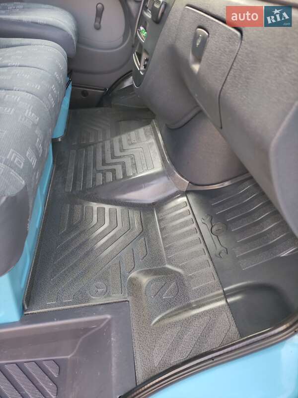 Грузовой фургон Mercedes-Benz Sprinter 2006 в Ровно