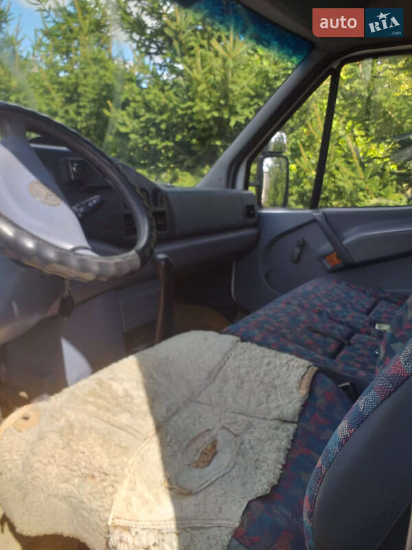 Вантажний фургон Mercedes-Benz Sprinter 1995 в Києві фото 6 Вантажний фургон Mercedes-Benz Sprinter 1995 в Києві