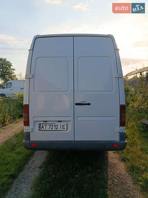 Mercedes-Benz Sprinter 2005