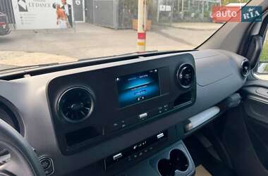 Грузовой фургон Mercedes-Benz Sprinter 2023 в 