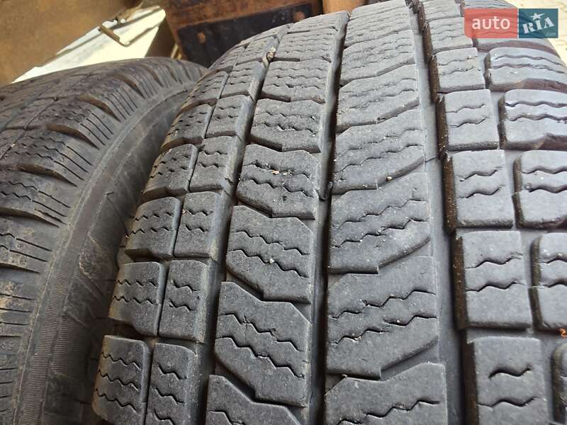 Вантажний фургон Mercedes-Benz Sprinter 2004 в Чернівцях