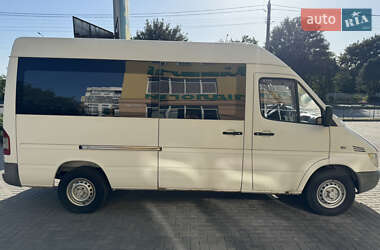 Мікроавтобус Mercedes-Benz Sprinter 2000 в  фото 4 Мікроавтобус Mercedes-Benz Sprinter 2000 в