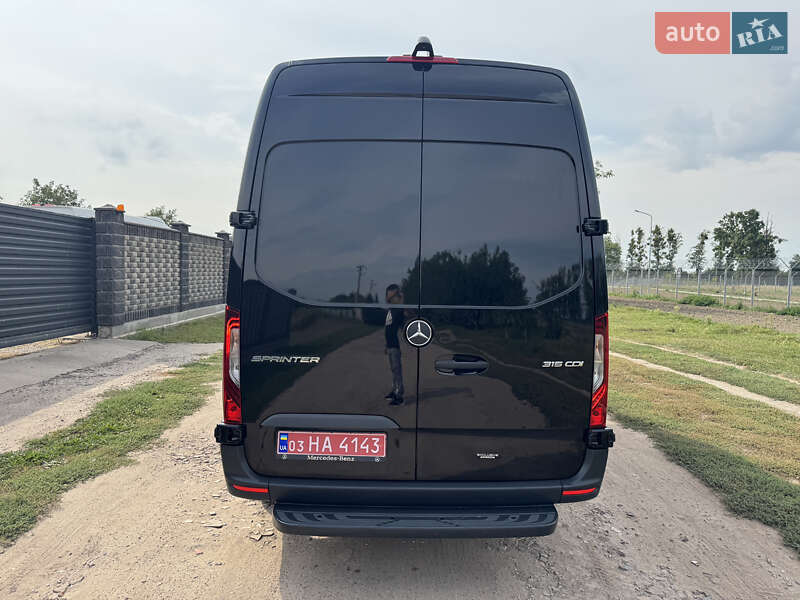 Вантажний фургон Mercedes-Benz Sprinter 2021 в Дубні