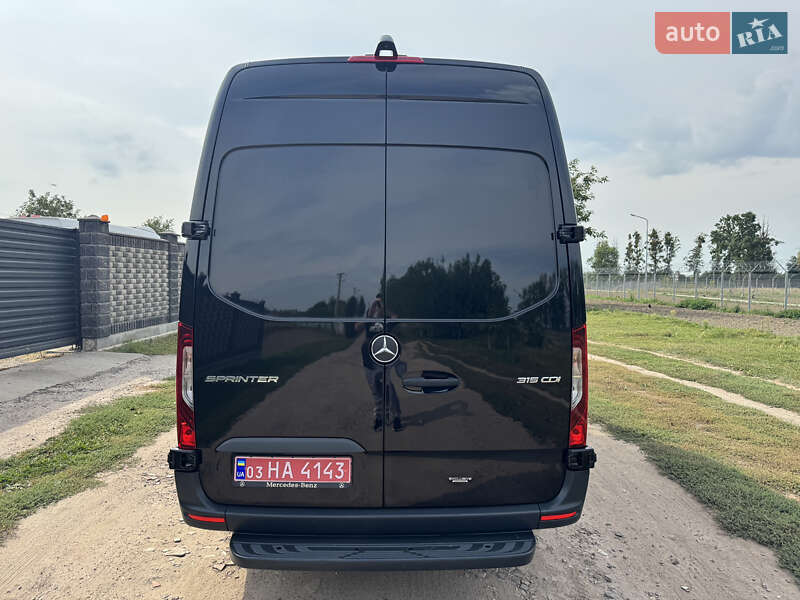 Вантажний фургон Mercedes-Benz Sprinter 2021 в Дубні