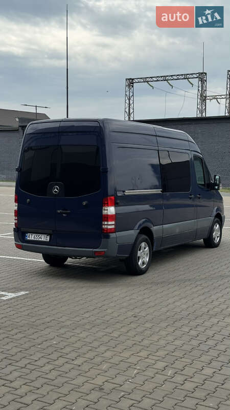 Грузопассажирский фургон Mercedes-Benz Sprinter 2006 в Ивано-Франковске