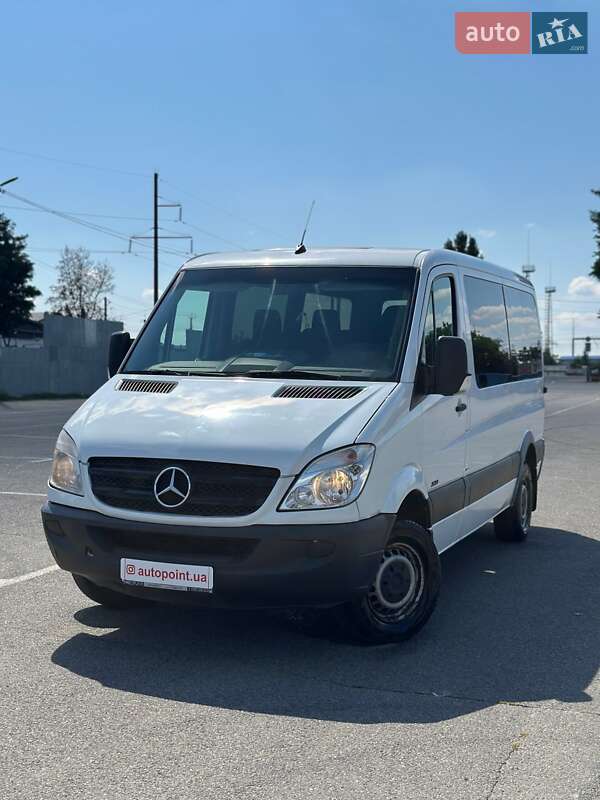 Mercedes-Benz Sprinter 2013