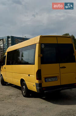 Пригородный автобус Mercedes-Benz Sprinter 2003 в 