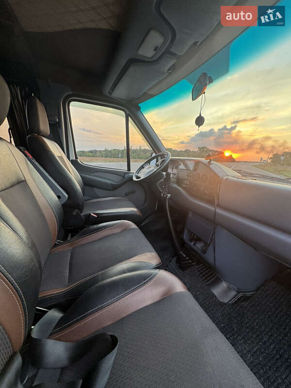 Мікроавтобус Mercedes-Benz Sprinter 1996 в Павлограді