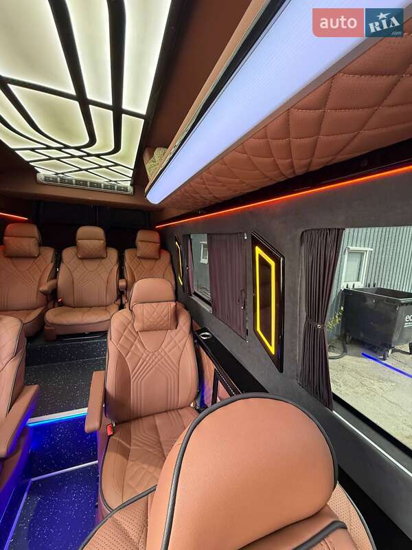 Микроавтобус Mercedes-Benz Sprinter 2020 в Днепре фото 22 Микроавтобус Mercedes-Benz Sprinter 2020 в Днепре