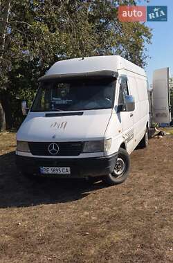 Грузопассажирский фургон Mercedes-Benz Sprinter 1997 в Киеве