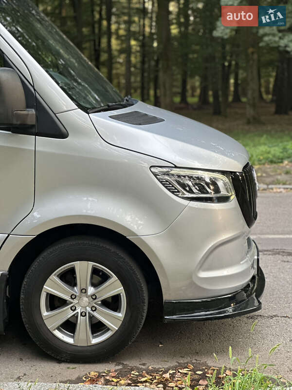 Грузовой фургон Mercedes-Benz Sprinter 2018 в Черновцах