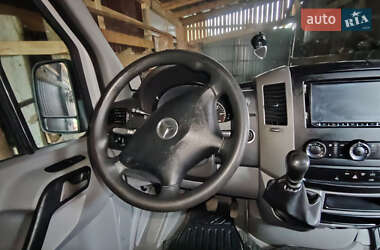 Грузовой фургон Mercedes-Benz Sprinter 2018 в 