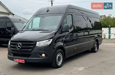 Грузовой фургон Mercedes-Benz Sprinter 2019 в 