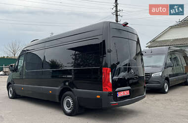 Грузовой фургон Mercedes-Benz Sprinter 2019 в 