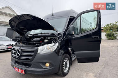 Грузовой фургон Mercedes-Benz Sprinter 2019 в 